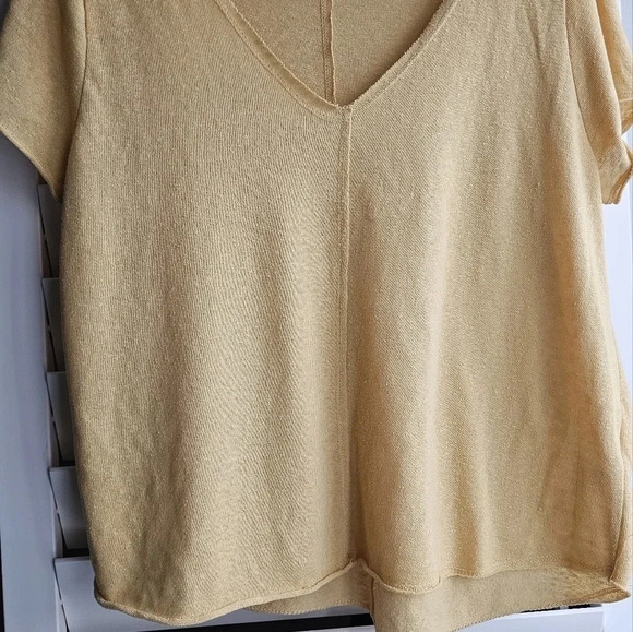 PST Los Angeles V neck Tees Short Sleeve Shirt Top Yellow size L - Picture 2 of 7